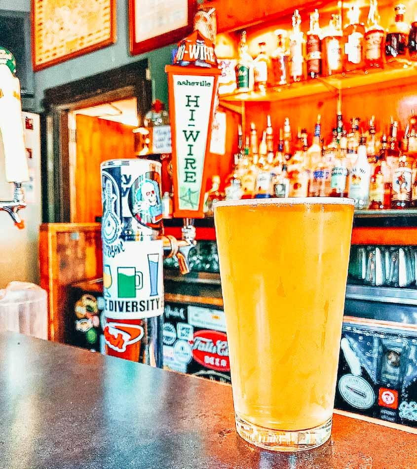 beer on bar at mag bar in louisville ky
