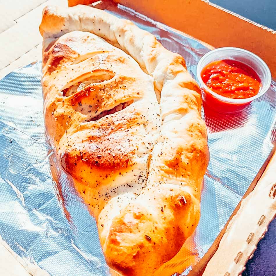 build-your-own calzone from pizza donisi louisville ky